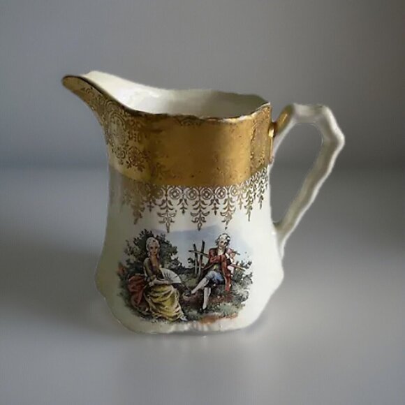 WS George Radisson Creamer Courting Couple 22K Gold Trim USA HK China GEO12 FLAW - Picture 1 of 12